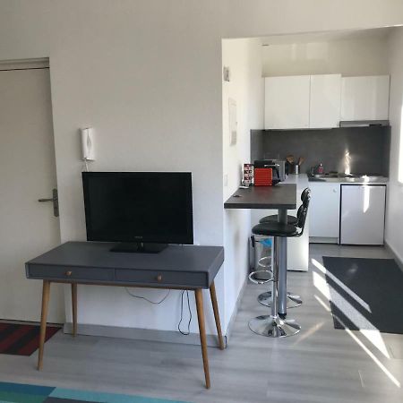 T1Bis Meuble Tout Confort Тур Екстер'єр фото